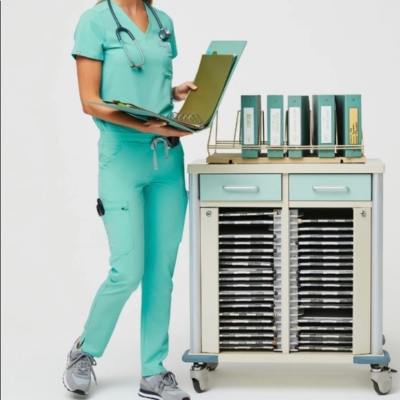 LIMITED EDITION AQUA FIGS SET - Picture 1 of 2